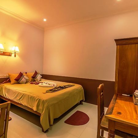 Angkor Sorika Villa Siem Reap Bagian luar foto