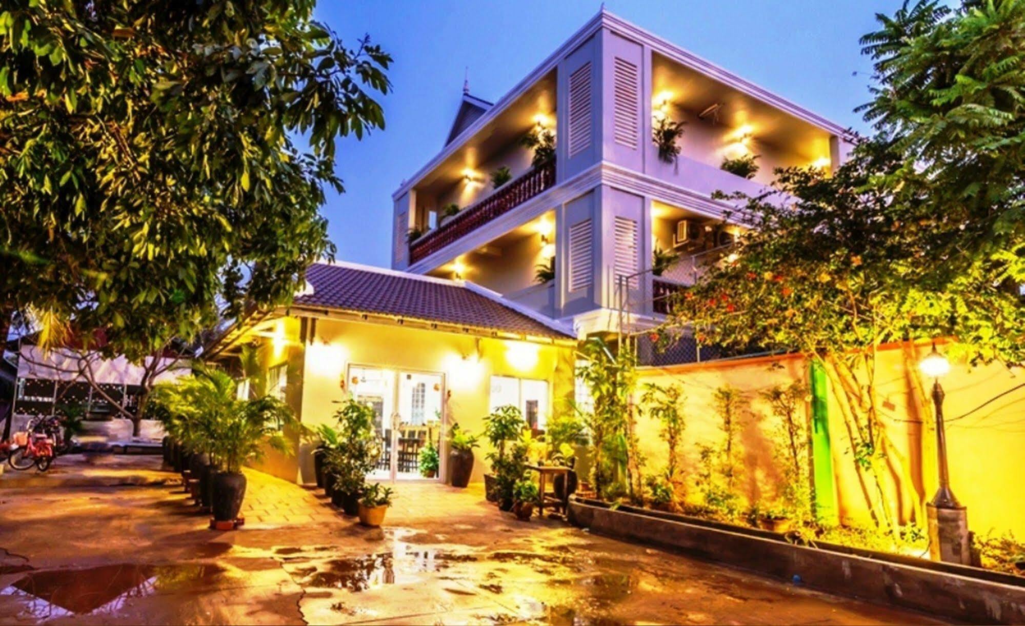 Angkor Sorika Villa Siem Reap Bagian luar foto
