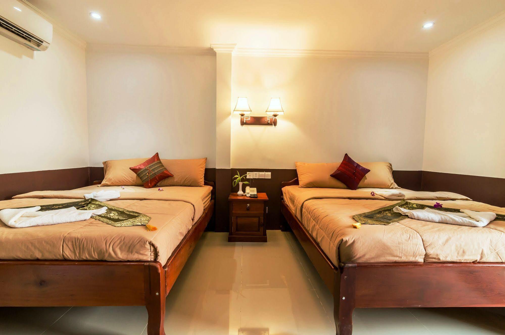 Angkor Sorika Villa Siem Reap Bagian luar foto